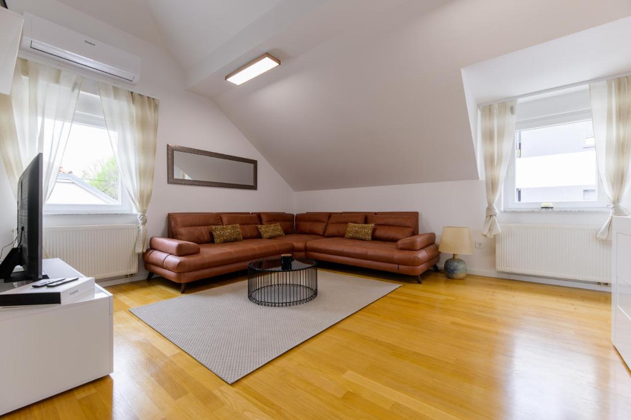 Appartamento Flexible Selfcheckins 49 - - Parking - New - Luxury *