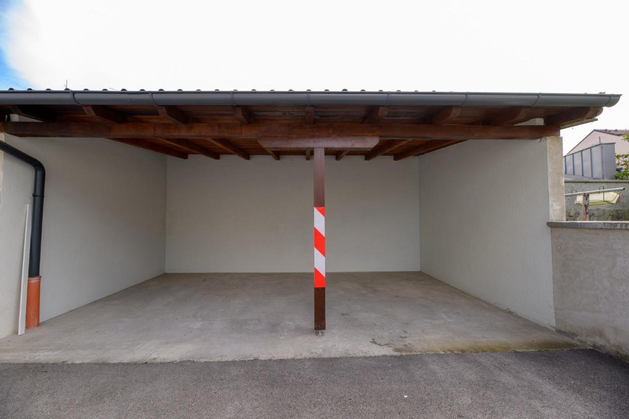 Appartamento Flexible Selfcheckins 49 - - Parking - New - Luxury Zagabria