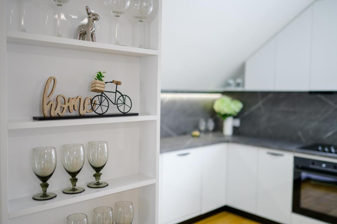 Flexible Selfcheckins 49 - - Parking - New - Luxury Zagabria